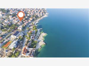 House Marija Arbanija (Ciovo), Size 160.00 m2, Airline distance to the sea 49 m