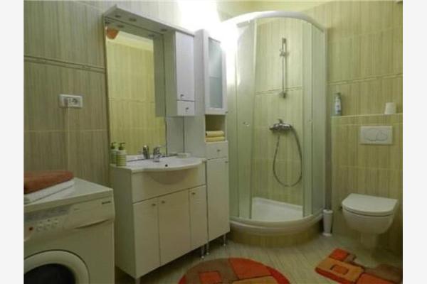 Apartman A2, na 5 osebe