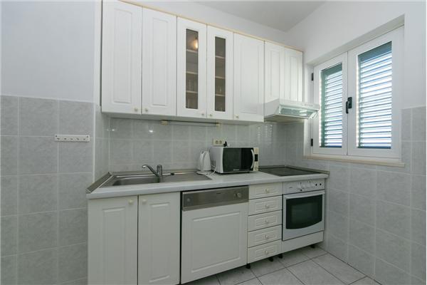 Apartment A2, for 6 persons