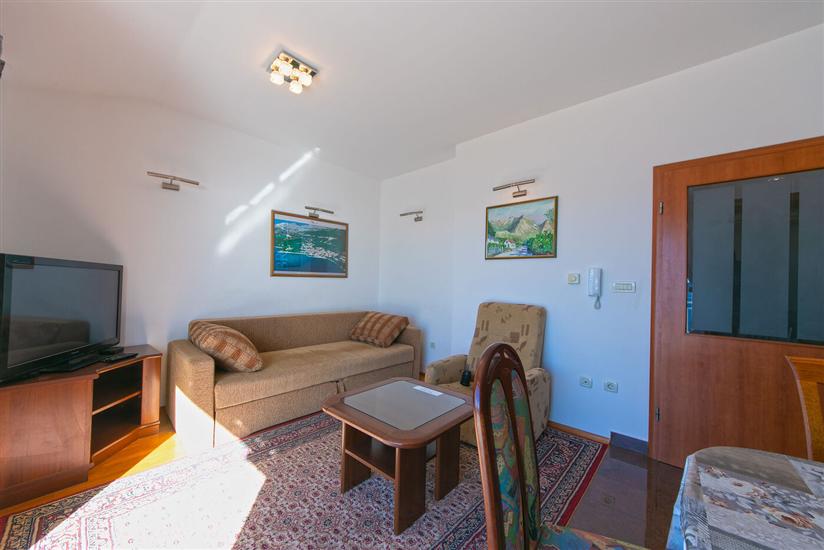 Apartment A3, for 6 persons