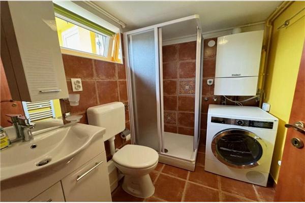 Hiša K1, na 6 osebe