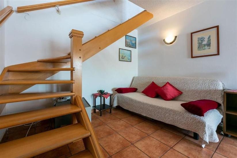 Apartment A4, for 5 persons