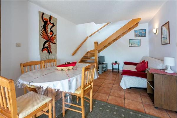 Apartment A4, for 5 persons