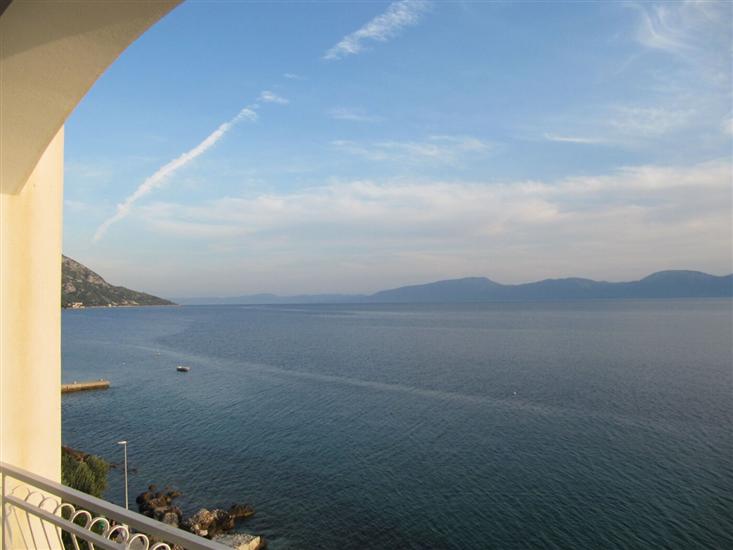 Room S2, for 2 persons