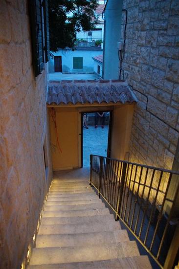 Apartment and Rooms Desideria