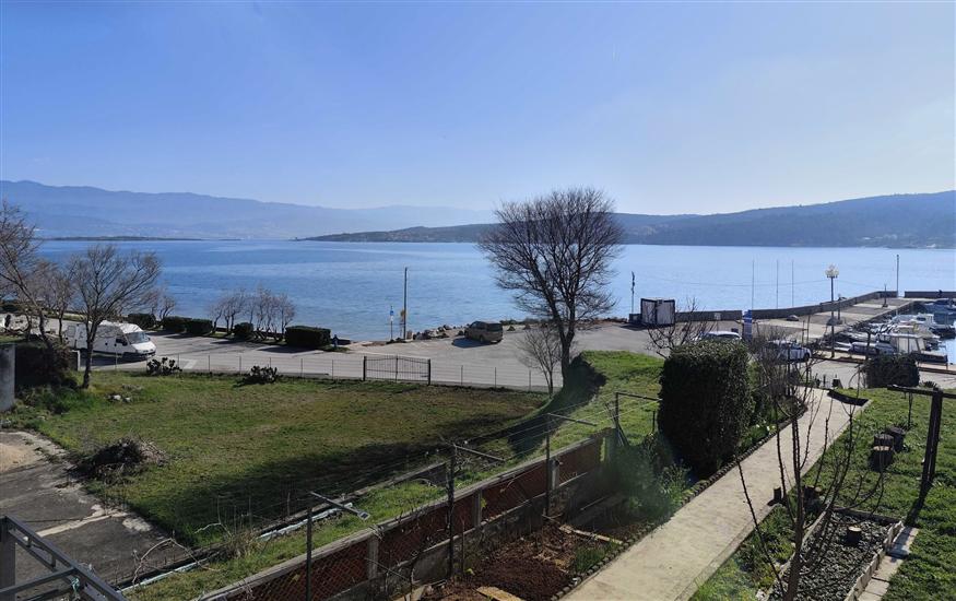 Apartment By the sea