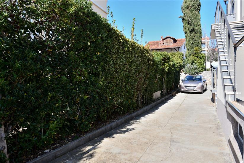 Apartment By the sea