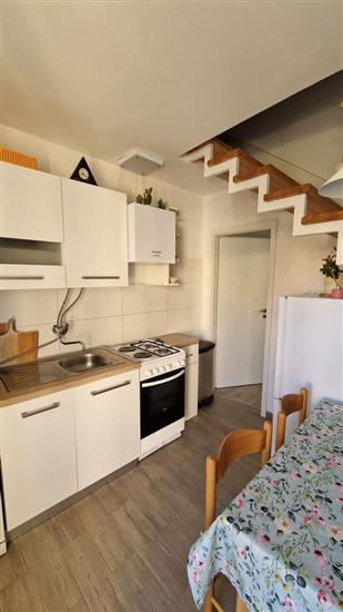 Apartment A1, for 5 persons