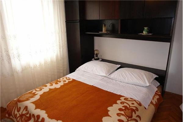 Appartamento A4, per 9 persone