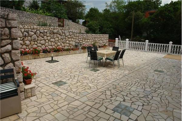 Appartamento A4, per 9 persone