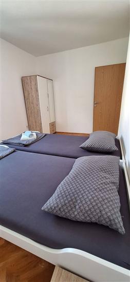 Apartment A2, for 4 persons