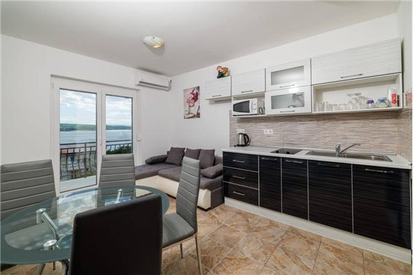 Apartment A2, for 4 persons