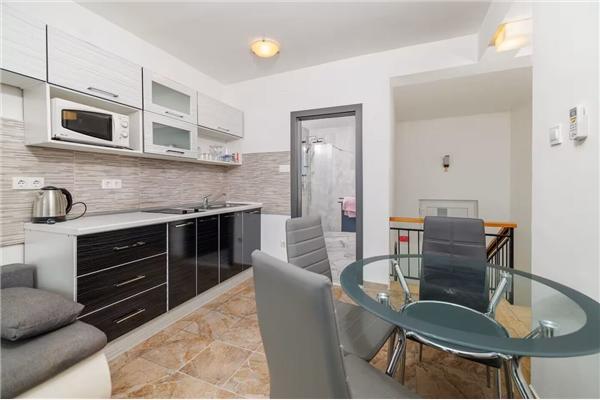 Apartment A2, for 4 persons