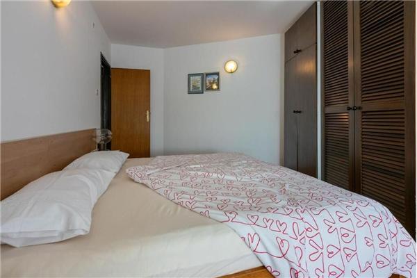 Apartment A2, for 4 persons
