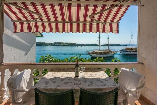 Apartment A2, for 4 persons