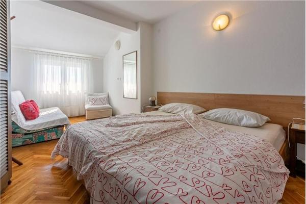 Apartment A2, for 4 persons