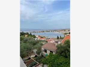 Ferienwohnung Maslina Sea View Lukoran, Größe 70,00 m2, Entfernung vom Ortszentrum (Luftlinie) 600 m