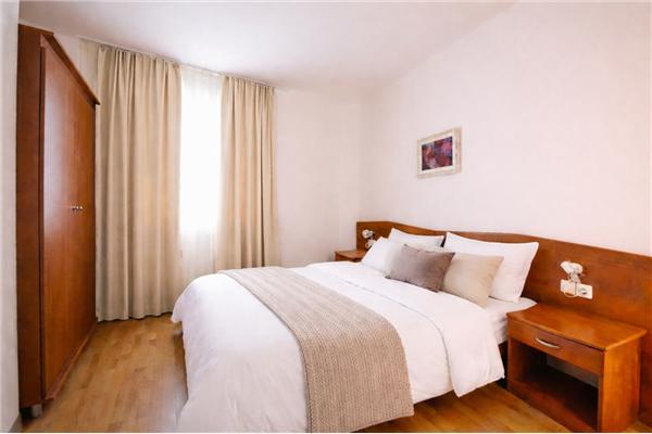 Apartment A10, for 4 persons