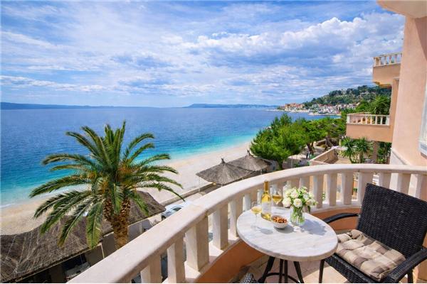 Apartment A10, for 4 persons