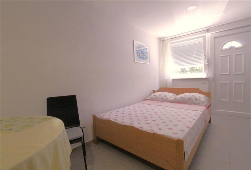 Apartment A1, for 2 persons