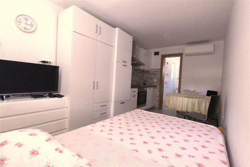 Apartment A1, for 2 persons