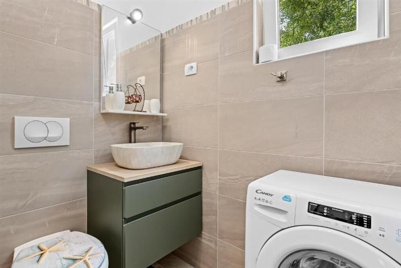 House K1, for 10 persons