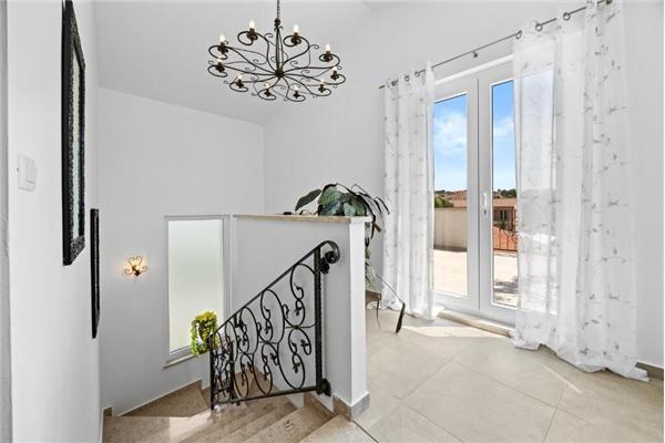 House K1, for 10 persons