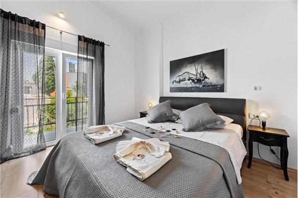 House K1, for 10 persons