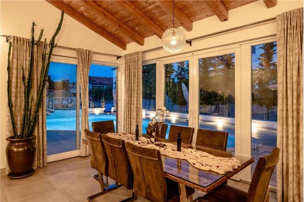 House K1, for 10 persons