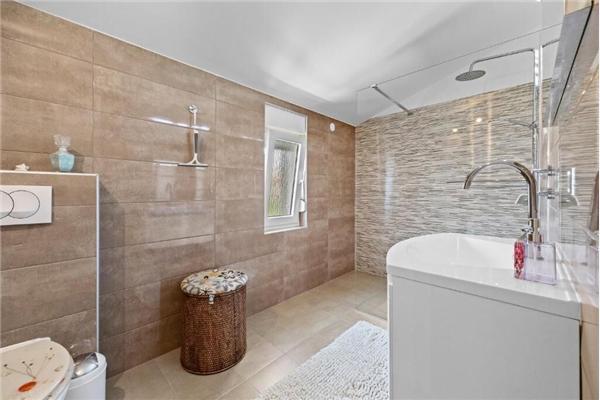 House K1, for 10 persons