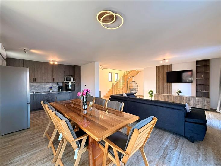 House K1, for 8 persons