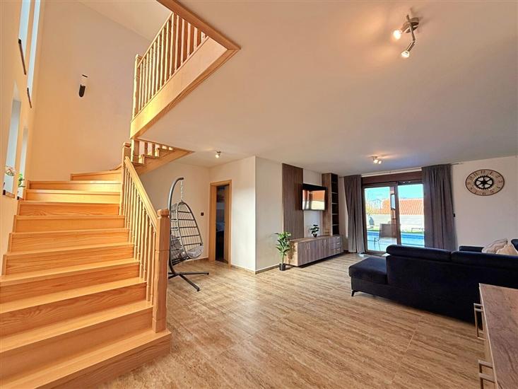 House K1, for 8 persons