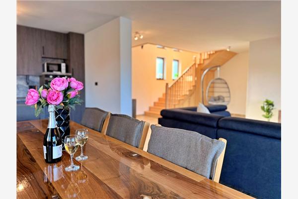 House K1, for 8 persons