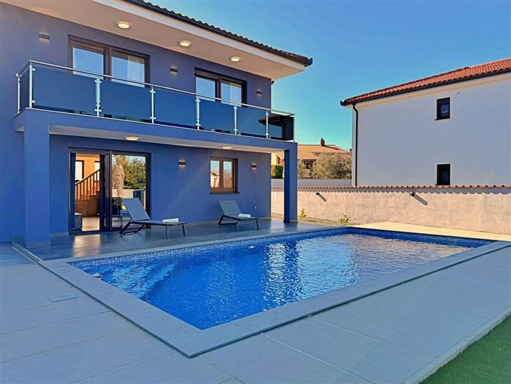 House K1, for 8 persons