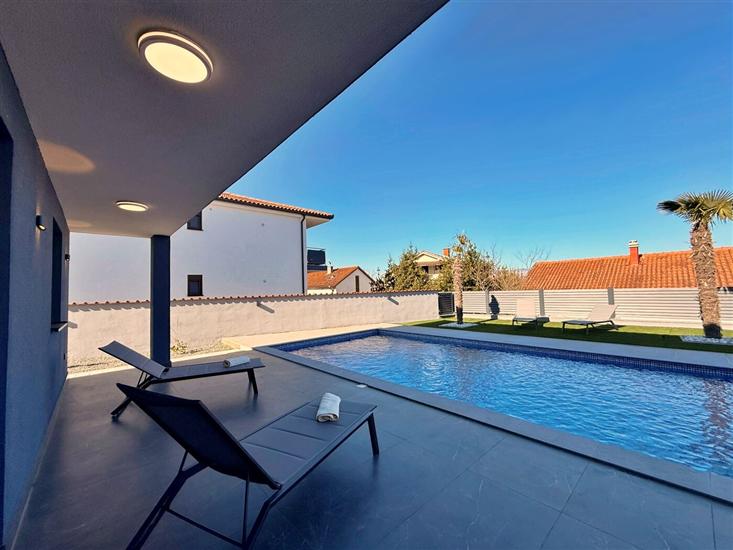 House K1, for 8 persons