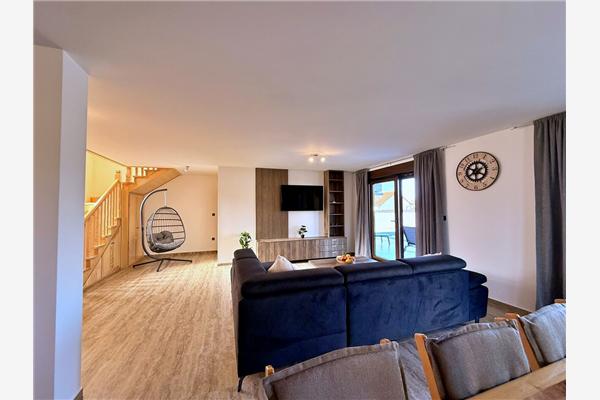 House K1, for 8 persons