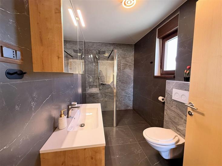 House K1, for 8 persons