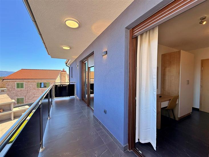 House K1, for 8 persons