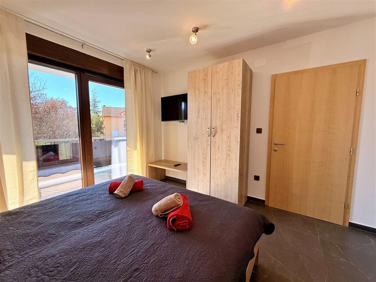 House K1, for 8 persons