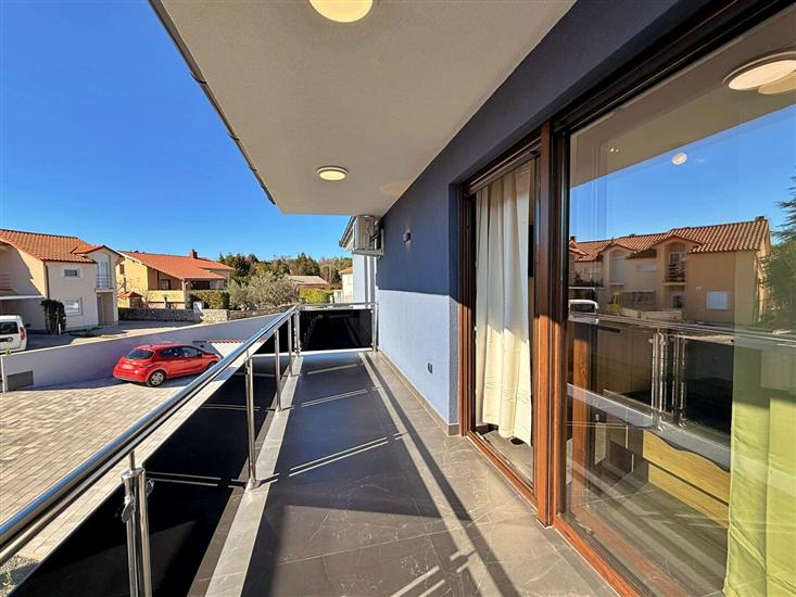 House K1, for 8 persons