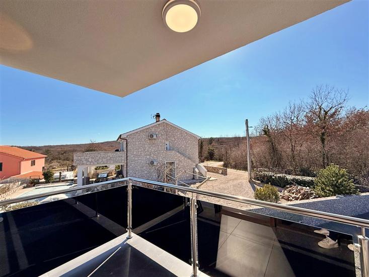 House K1, for 8 persons