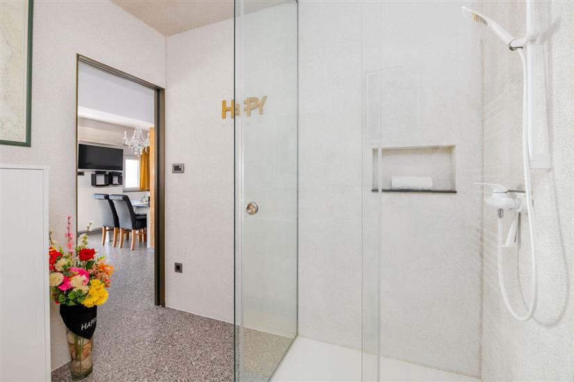 Apartment A1, for 3 persons