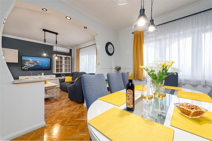 Apartment A1, for 4 persons