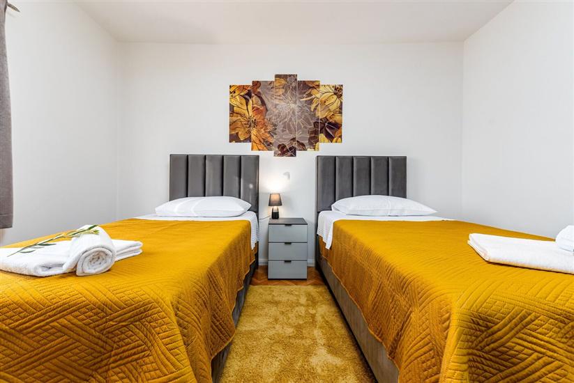 Apartment A1, for 4 persons