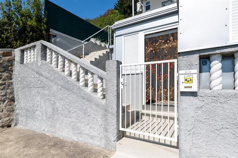 Apartment Babie Beach Apartment