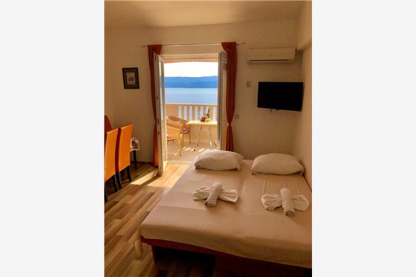 Apartment A6, for 4 persons