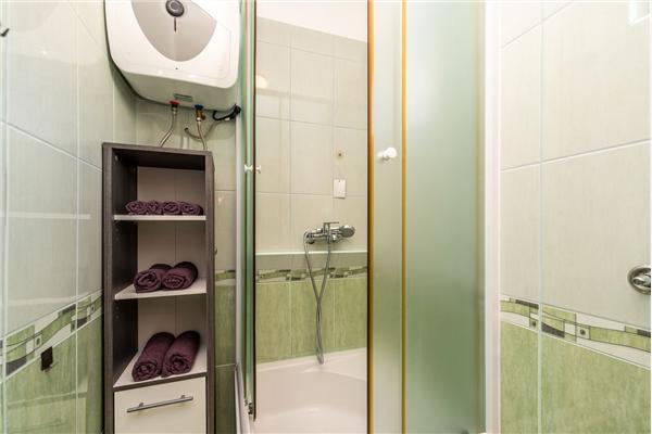 Apartment A1, for 4 persons