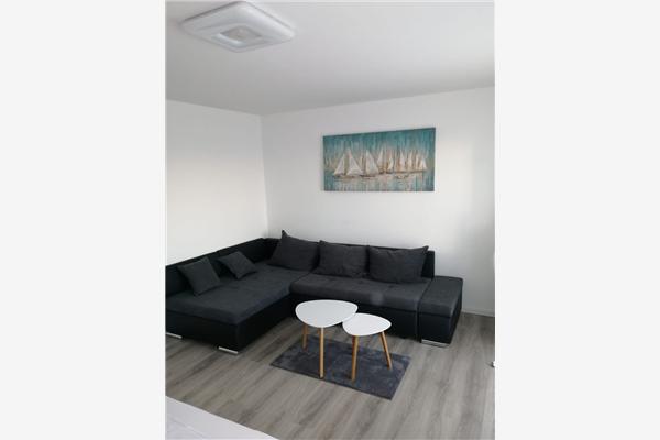 Room S2, for 2 persons