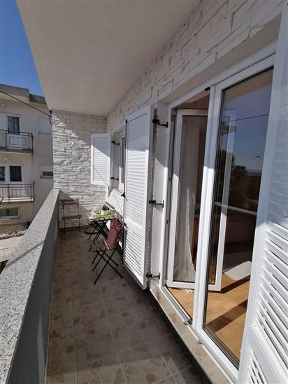 Room S2, for 2 persons