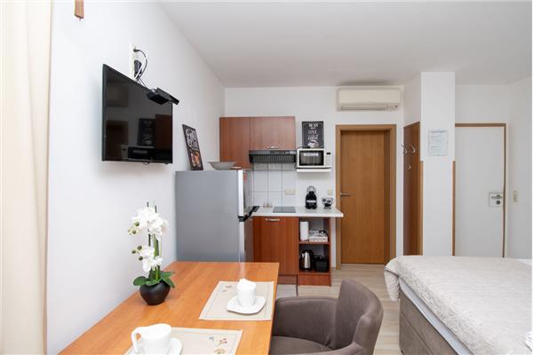 Apartment A1, for 2 persons